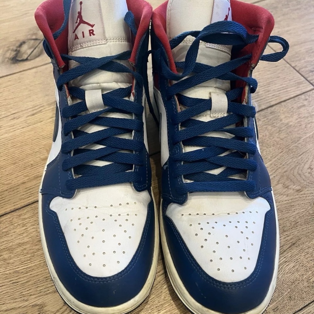 AIR JORDAN 1 MID French Blue Gym Red Sail White 9.5 W | M 8 - Picture 3 of 6